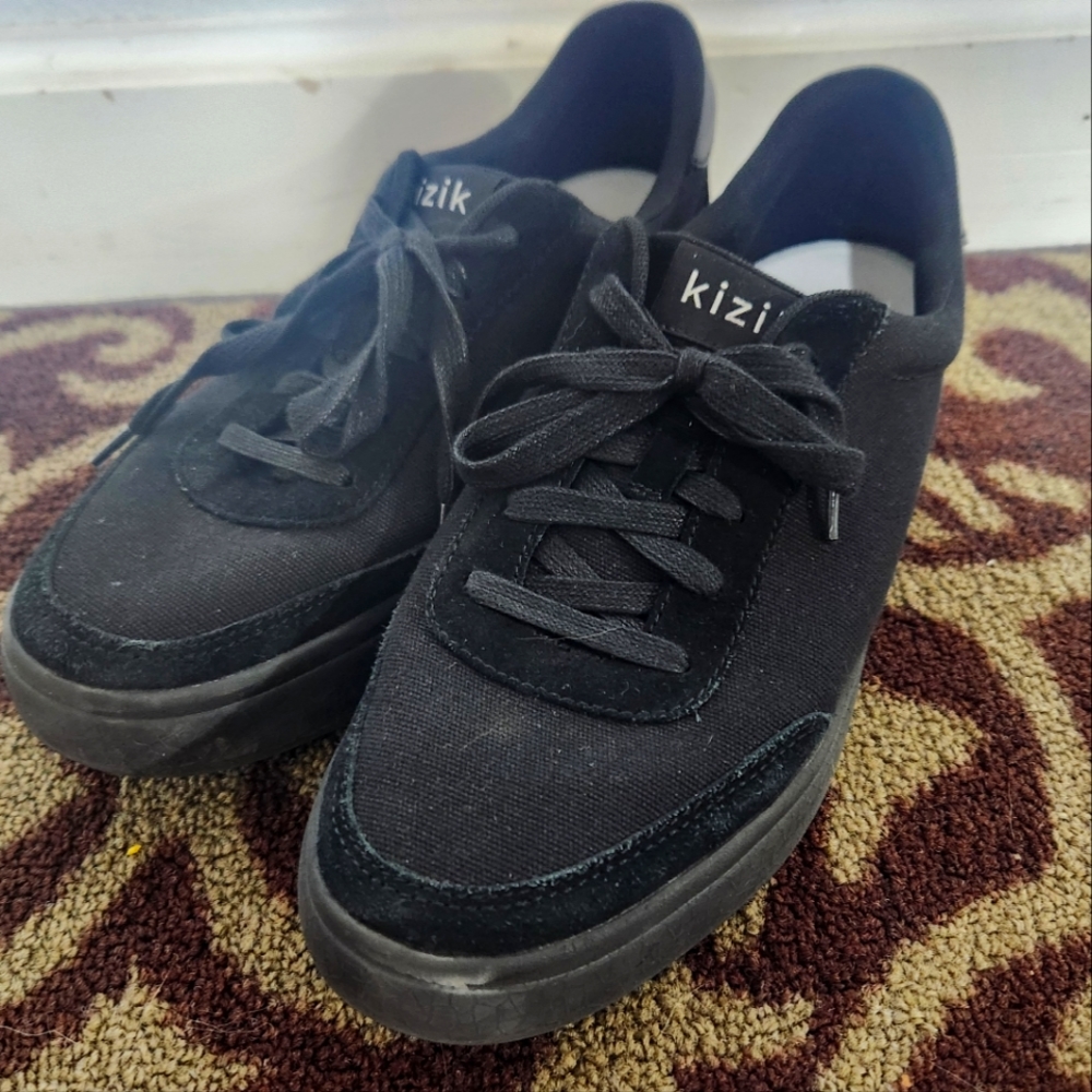 Kizik Shoes, Men or Womens